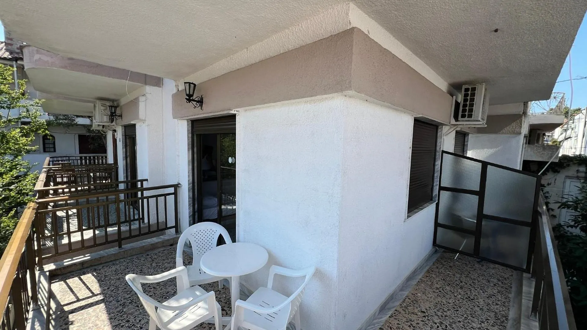 Pelekan Rooms And Apartments Athina 23 Pefkochori 0*,