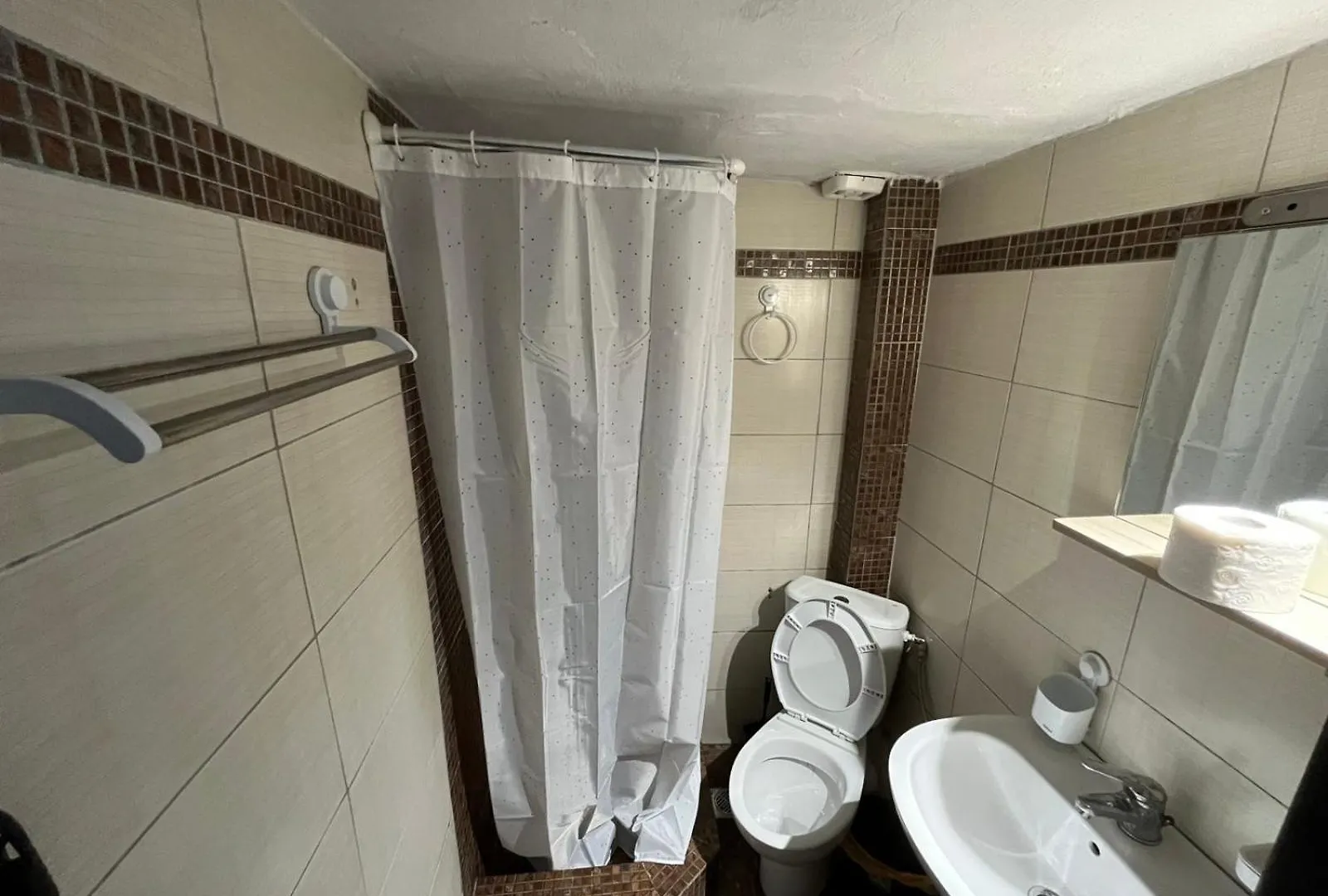 Pelekan Rooms And Apartments Athina 23 Pefkochori
